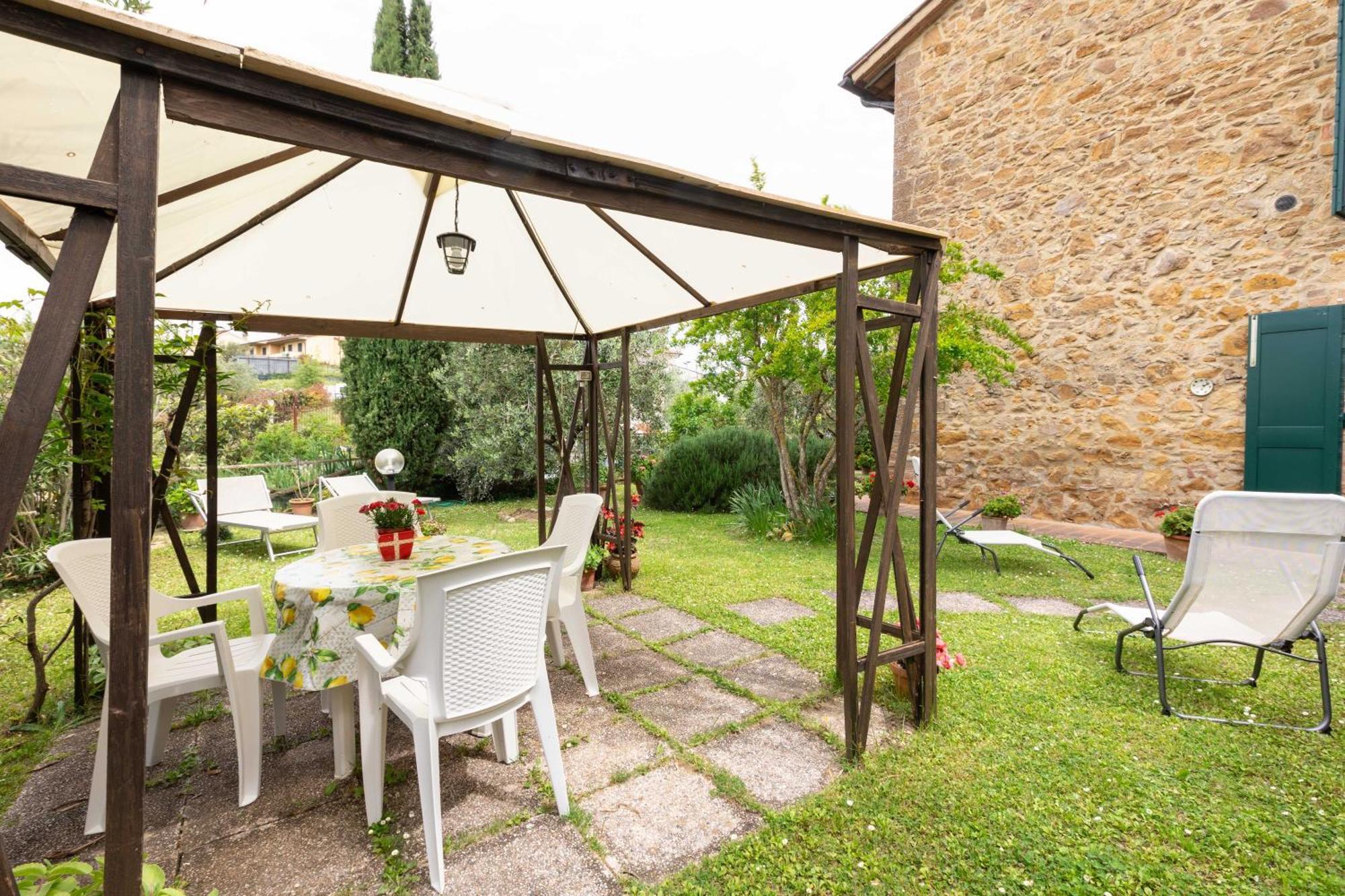 Casa Leonardo, Montaione, Mura Exterior photo